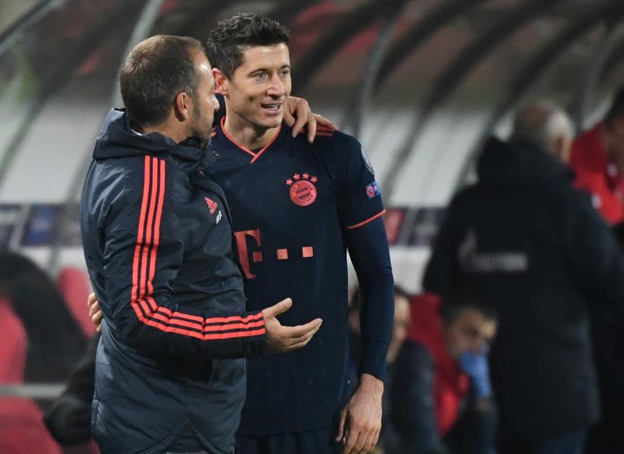 图片报：药厂内部讨论滕哈赫去留 其帅位岌岌可危