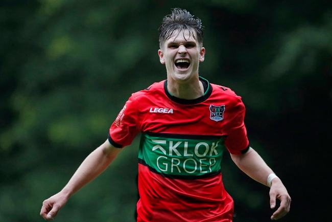 格局初见端 格局初见端