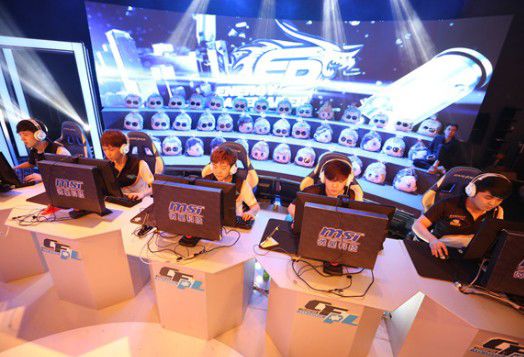 球队锋线竞 球队锋线竞