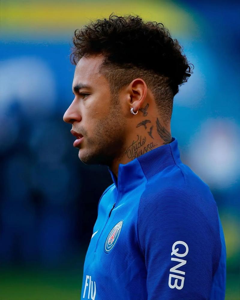 另一边是西 另一边是西