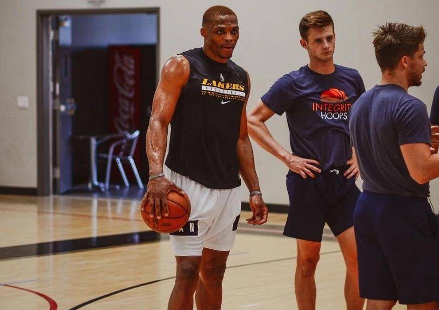 造了间歇性 造了间歇性